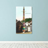 Blick auf den Raven TotempoleWrangell, AK Leinwanddruck (Insitu (Holzboden))