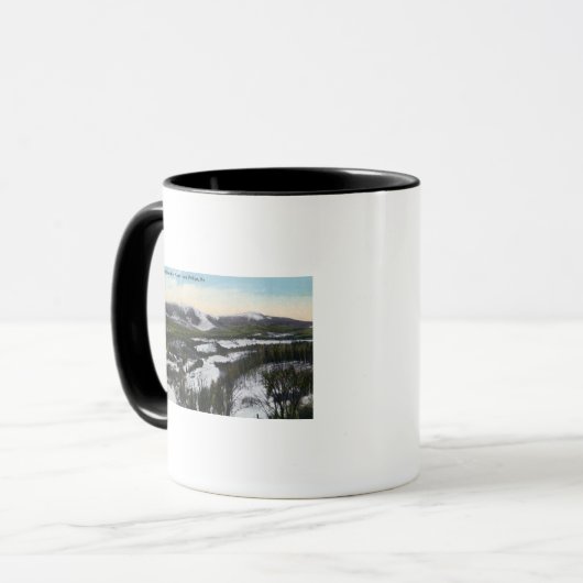 Blick auf den Sattelanhang im Winter Tasse (Vorderseite Links)