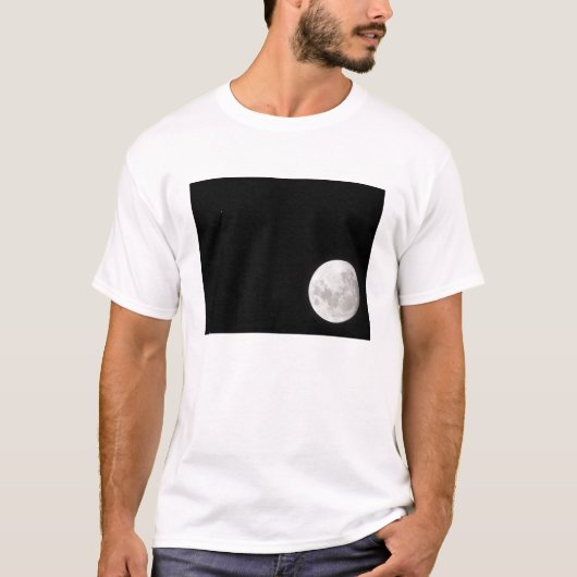 Blick auf den Vollmond, zeigt auch Mars T-Shirt (Vorderseite)