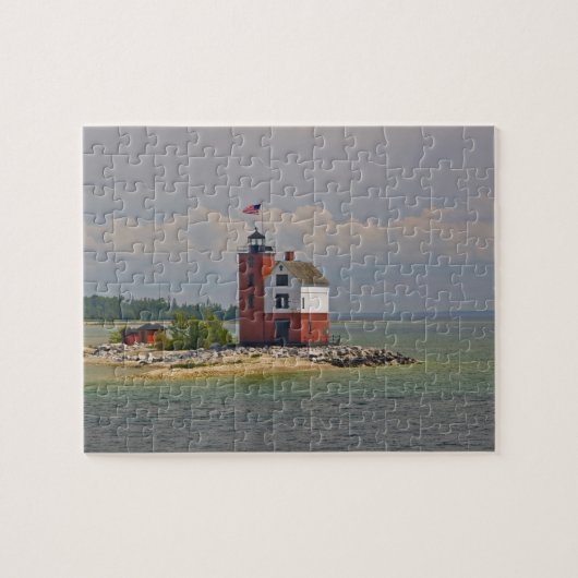 Blick auf die Round Island Light Station. Puzzle (Horizontal)