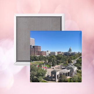 Blick auf die Skyline von Denver mit State Capitol Magnet