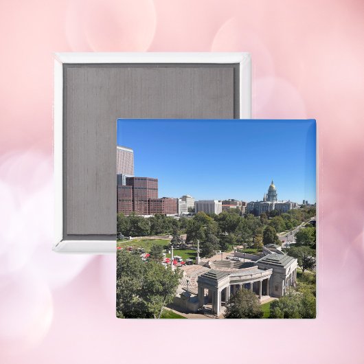 Blick auf die Skyline von Denver mit State Capitol Magnet