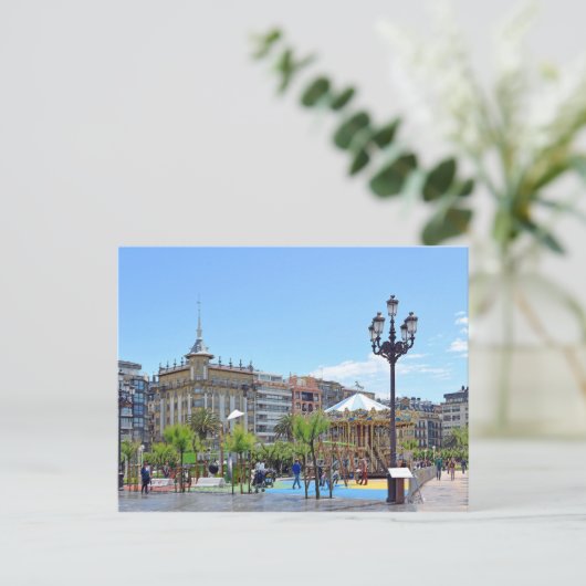 Blick auf die Stadt San Sebastian bei sonniger Zei Postkarte (Stehend Vorderseite)