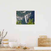 Blick auf die Vernalfälle von Glacier Point, CA Poster (Küche)