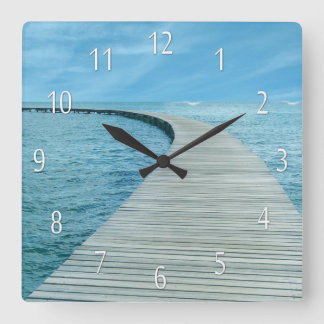 Blick auf die Wall-Uhr des Beach Life Ocean Quadratische Wanduhr