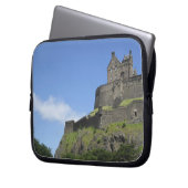 Blick auf Edinburgh Castle, Edinburgh, Schottland, Laptopschutzhülle (Vorderseite Links)