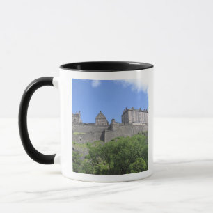 Blick auf Edinburgh Castle, Edinburgh, Schottland, Tasse