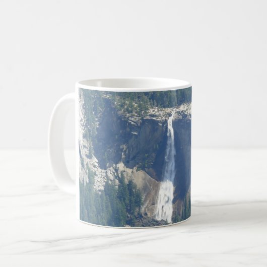 Blick auf Nevada Falls von Glacier Point, CA Kaffeetasse (Vorderseite Links)