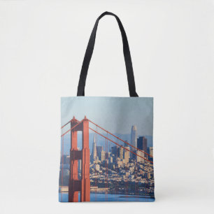 Blick auf San Francisco durch die Golden Gate Brid Tasche