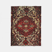 Blick des persischen Teppichs in dunkelrotem und Fleecedecke (Vorderseite)