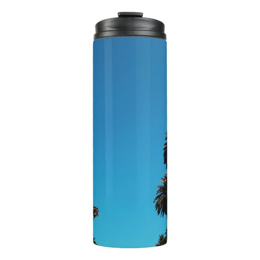 Blick des Wurms auf Bäume Thermosbecher (Vorderseite)