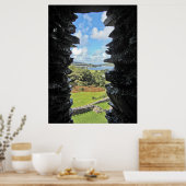 Blick durch das Fenster des Schlosses Poster (Küche)