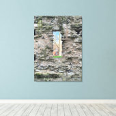 Blick durch eine römische Mauer Leinwanddruck (Insitu (Holzboden))