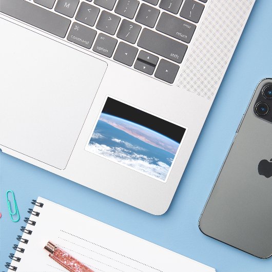 Blick über die Südwestküste Afrikas. Aufkleber (Laptop mit iPhone)