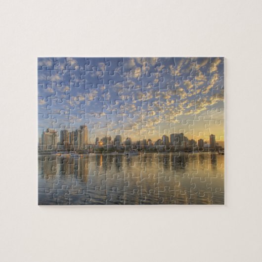 Blick über False Creek auf die Skyline Puzzle (Horizontal)