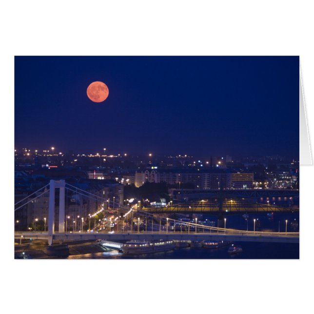 Blick vom Fishermens-Bastion neben Matyas (Vorderseite (Horizontal))
