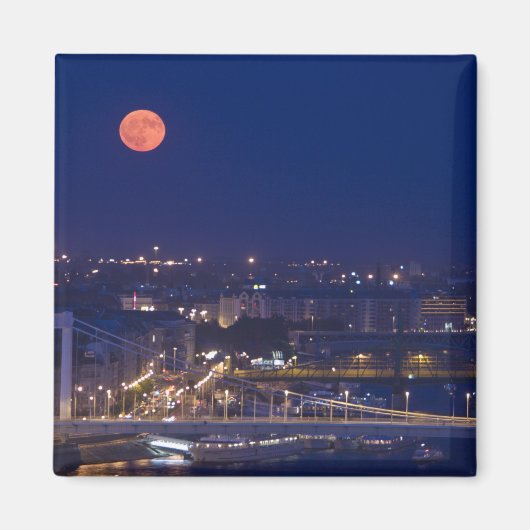 Blick vom Fishermens-Bastion neben Matyas Magnet (Vorne)