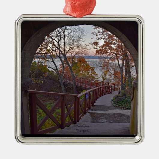 Blick von innen gesehen ornament aus metall (Vorne)