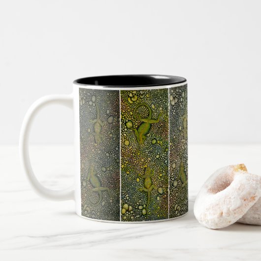 Blick weg vom Lizards Muster Zweifarbige Tasse (Mit Donut)