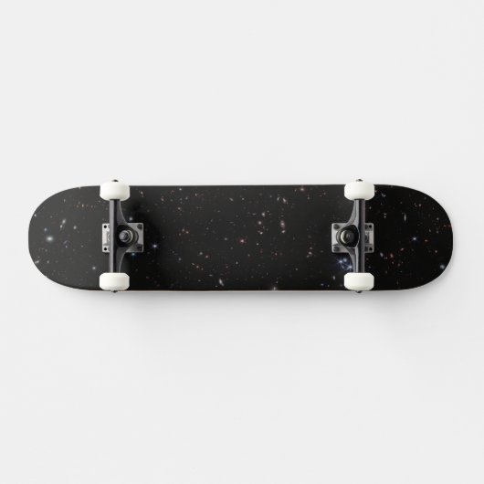 Blick zwischen den Konstellationen Pisces und Andr Skateboard (Horizontal)