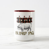 Blindes Schwein 2 Tone Kaffee Tasse (15 oz) (Mittel)