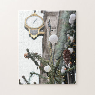Blioking up, Christmas Tree, Knightsbridge, London Puzzle
