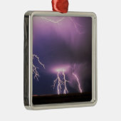 Blitze. Silbernes Ornament (Rechts)