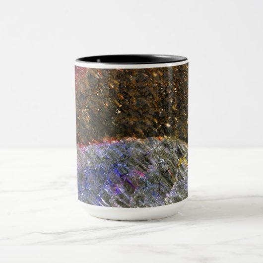 Blitze und rustikale geschmolzene Spritzgüsse aus Tasse (Zentrum)