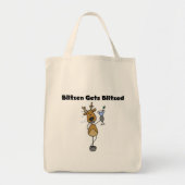 Blitzen Gets Blitzed Reindeer Tshirts und Geschenk Tragetasche (Vorne)