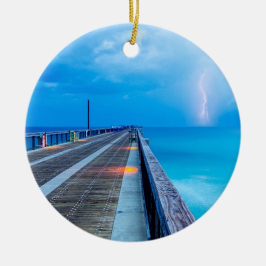 Blitzschlag am Navarre Beach Pier Keramik Ornament (Vorne)
