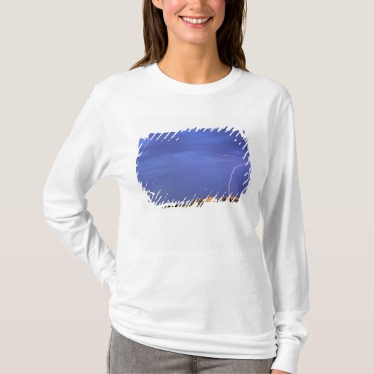 Blitzschlag bei Scottsbluff T-Shirt (Vorderseite)
