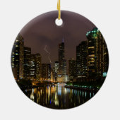 Blitzschlag über dem Fluss Chicago Keramik Ornament (Hinten)