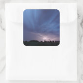 Blitzschlag während Gewitter Quadratischer Aufkleber (Tasche)