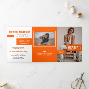 Blöcke von Orange Vier-Foto-Abschlussfeier Dreifach Gefaltete Einladung