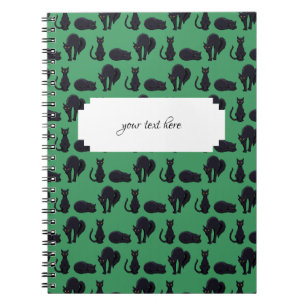 Blockschwarze Katzen Halloween Pixel Art Muster Notizblock