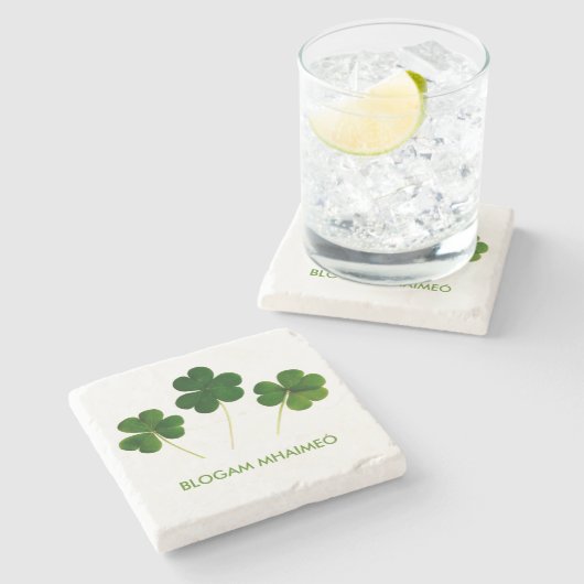 Blogam Mhaimeó: Der Cuppa der irischen Großmutter Steinuntersetzer (Seitenansicht)