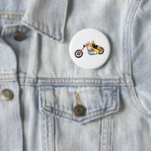 Blond auf einem Chopper Button (Beispiel)