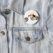 Blond auf einem Chopper Button (Beispiel)