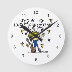 Blond Boy Rock Star Runde Wanduhr