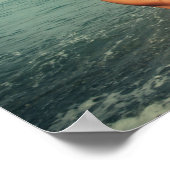 Blond Frau am Strand Poster (Ecke)