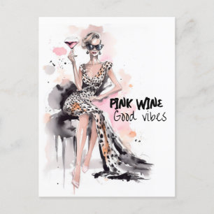Blond Frau in Leopardenkleid mit Glas Wein Postkarte