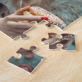 Blond Woman on Planet Doughnut Fantasy Puzzle (Seite)