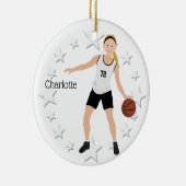 Blonde Basketball Girl in Schwarz und Weiß Keramik Ornament (Rechts)