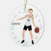 Blonde Basketball Girl in Schwarz und Weiß Keramik Ornament (Links)