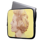 Blonde Frau 2 Laptopschutzhülle (Vorderseite Links)