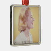 Blonde Frau Silbernes Ornament (Rechts)