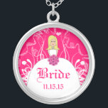 Blonde Fuchsia Wedding Bride's Nekklace Versilberte Kette<br><div class="desc">Keepake Necklaces Wählen Sie entweder Silver Plated Gold Finish oder Sterling Silver Unique Personalisiert Custom !st Christmas Gift Wedding Party Necklaces - um die Hintergrundfarbe zu ändern - klicken Sie auf Anpassen - wählen Sie das letzte Tool aus dem Drop-Down-Menü und wählen Sie aus einer der angezeigten Farben oder geben...</div>