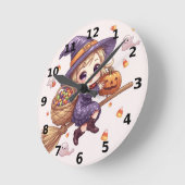 Blonde Hexen Halloween Wanduhr (Winkel)
