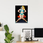 Blonde in Strumpfs Button Up Poster (Heimbüro)