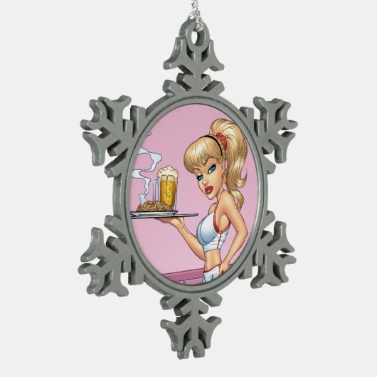 Blonde Kellnerin-Umhüllungs-Platte der Nahrung und Schneeflocken Zinn-Ornament (Links)